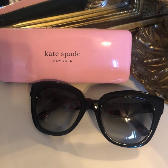 kate spade Accessories - Kate spade sunglasses!